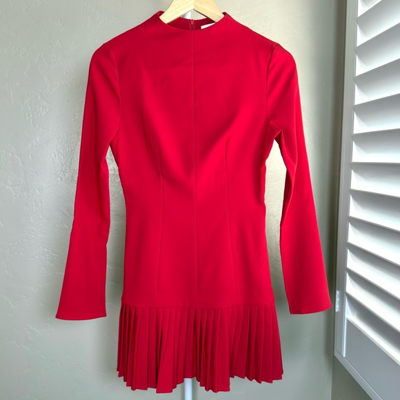 Commense Red Mock Neck Pleated Mini Dress XS NWT Split Flare Cuffs - Picture 2 of 9